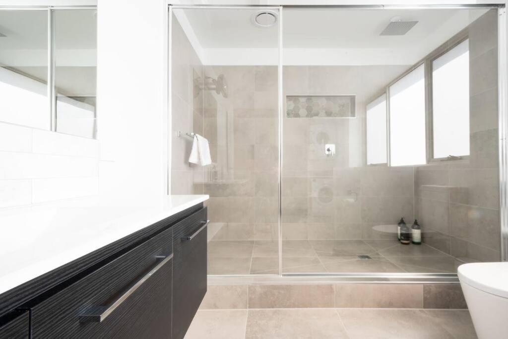 Central Modern 2 Bedroom With Wifi Launceston Luaran gambar