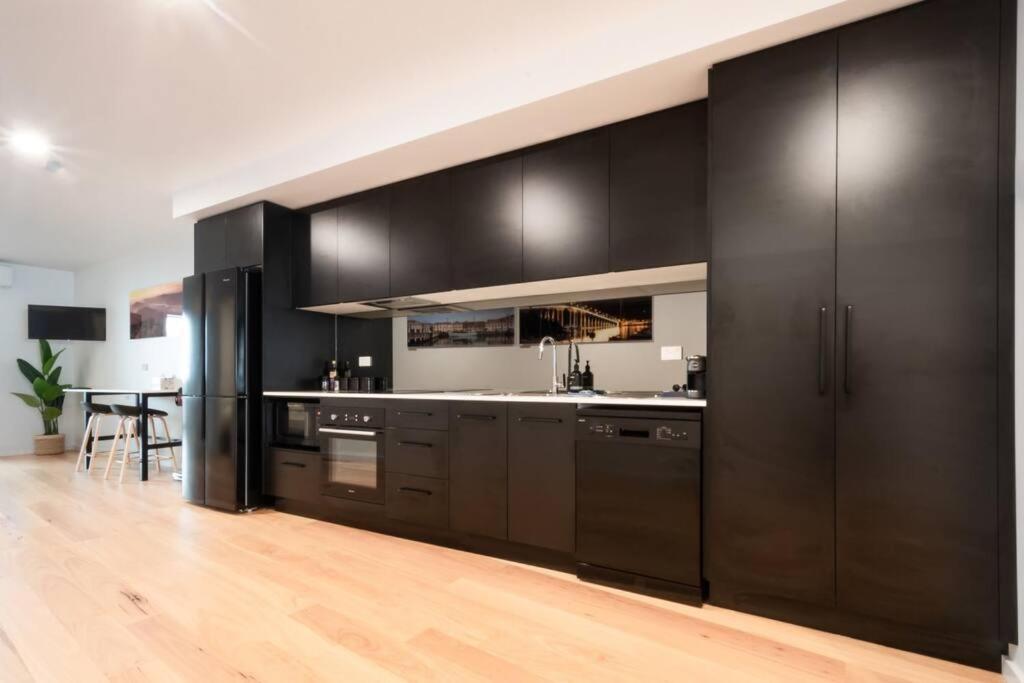 Central Modern 2 Bedroom With Wifi Launceston Luaran gambar